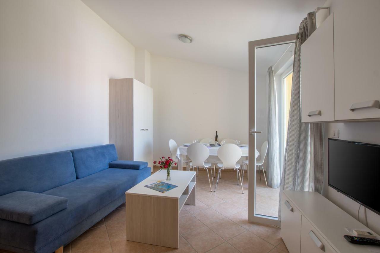 Apartmani Svjetionik Umag Bagian luar foto